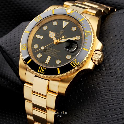 submariner gold rolex|Rolex Submariner official site.